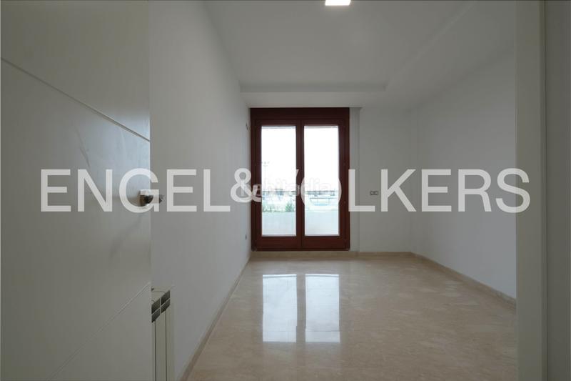 Foto 8a98e468-f697-4150-b706-1b2b7a066ee7. Semi detached house with heating parking in Torrefarrera