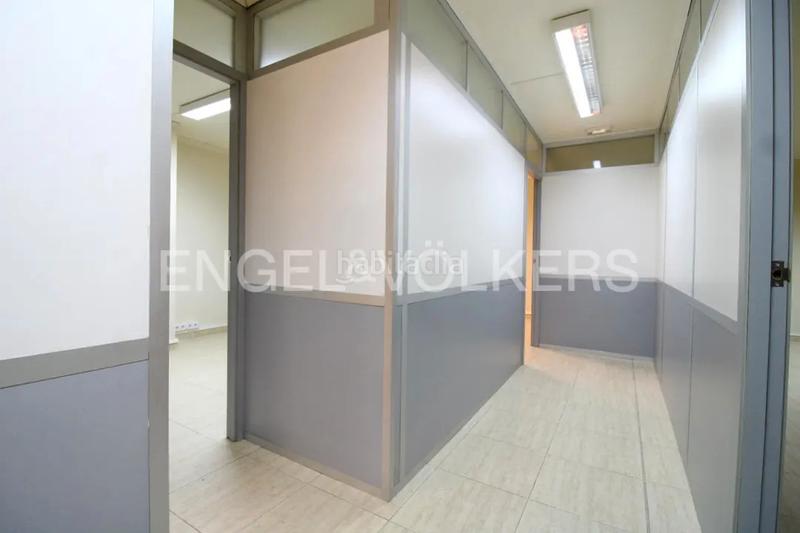 Foto a3d9b5fb-a7ea-4f0d-a2dd-6d080fb5f6a1. Ufficio in Centre Històric Lleida