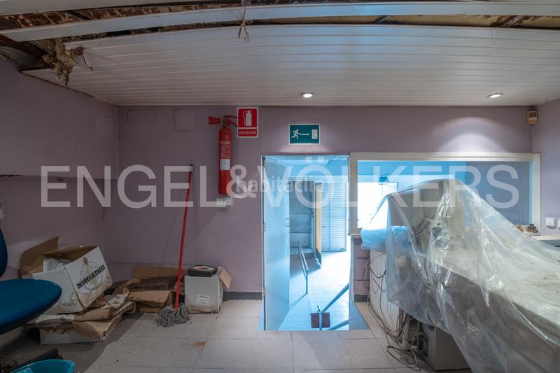 Foto 6094b1f2-3d5e-4dc1-b446-84f788722cf2. Business premise in La Bordeta Lleida