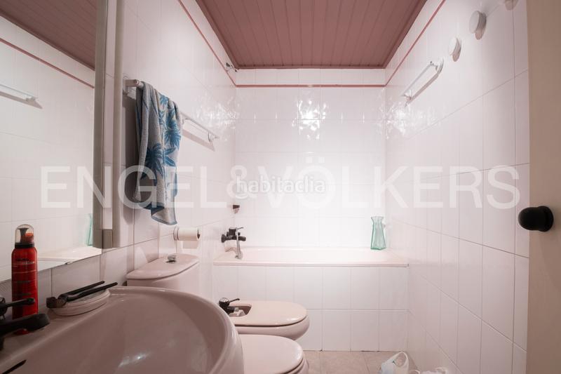 Foto cddcce58-cfbd-4de7-b910-554c77ae29d9. Business premise in La Bordeta Lleida