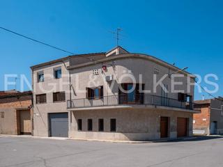 Casa  Carrer sant josep. Espaciosa casa en bell-lloc d'urgell