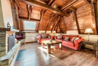 Rent Flat in Carrèr carretèra 9. Magnifico duplex en alquiler en aubert