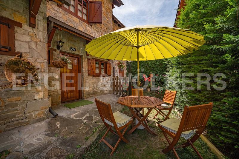 Foto 0ea97824-dd3b-4a12-a882-9ef1c16f31cb. Casa adossada amb xemeneia calefacció aparcament a Vielha e Mijaran