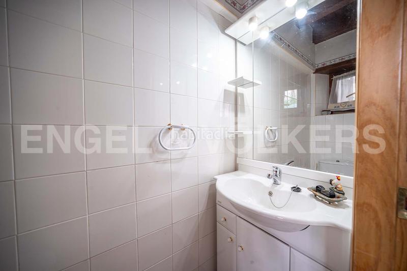 Foto 5b0ab16f-2136-4ba7-9550-3780573a744d. Casa adossada amb xemeneia calefacció aparcament a Vielha e Mijaran