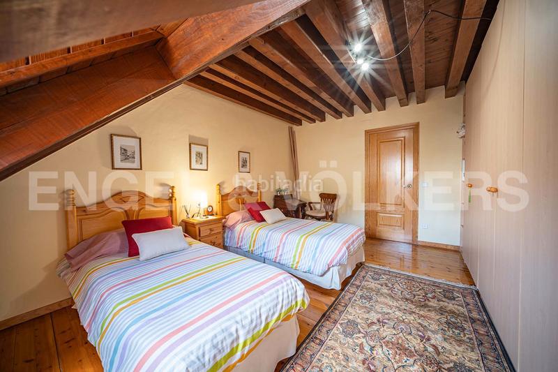 Foto dfb829dc-d787-4171-8009-d45aa6cac5ea. Casa adossada amb xemeneia calefacció aparcament a Vielha e Mijaran