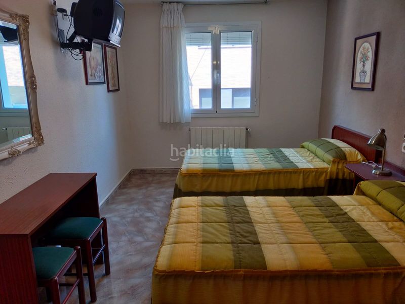 Foto f2ec4fa0-7145-4fef-87d4-ef04793c1941. Edificio hotel en venta en pont de suert en Pont de Suert (El)