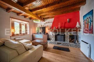 Casa adossada a Vielha. Magnifica casa unifamiliar en santa gemma