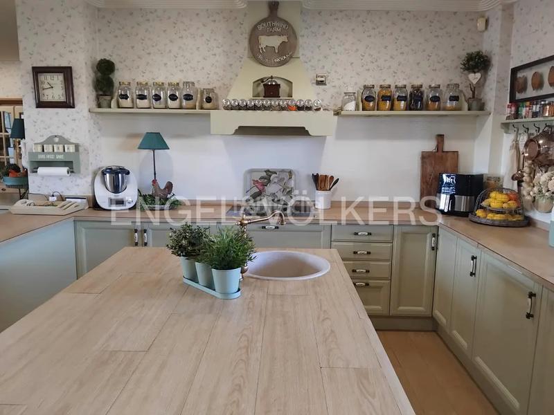 Foto 1c4043f5-8447-4e39-8919-a2f19da9cd49. Haus mit kamin heizung parking pool in Alpicat