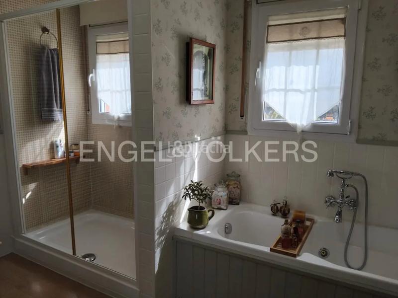 Foto 4f1d0f32-fdff-4ccb-b48b-2a668cc394f0. Haus mit kamin heizung parking pool in Alpicat