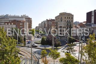 Pis  Plaça ricard vinyes. Piso a reformar en pleno centro de lleida
