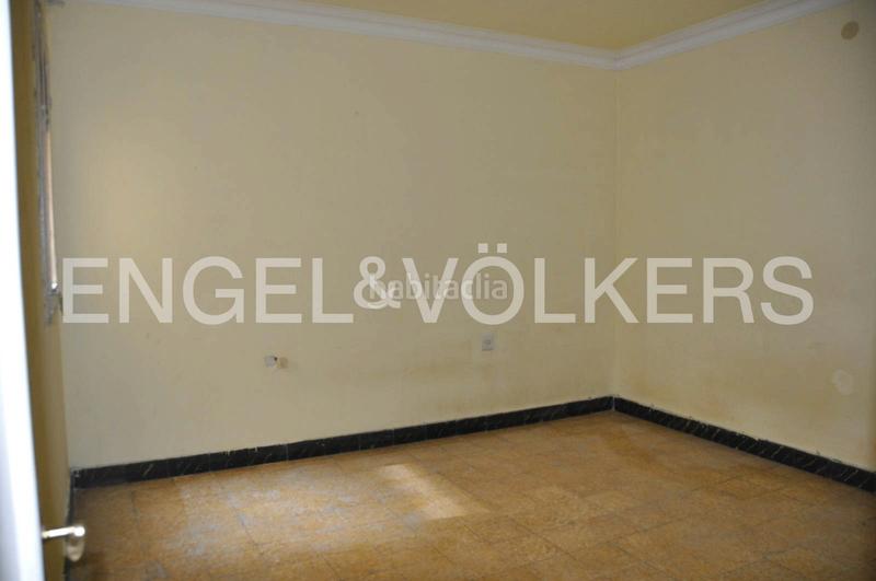 Foto 25a3879d-66f9-4e99-b5d7-928fd4860b67. Pis a Instituts-Universitat Lleida