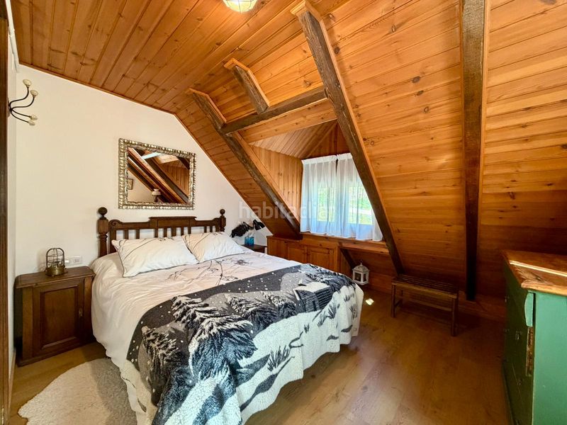 Foto 3fba896a-6ea9-4acc-ae22-ee7b2777854d. Dúplex amb xemeneia calefacció a Vielha Vielha e Mijaran