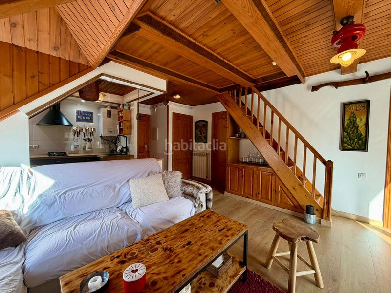 Foto 9200528e-a32f-4fe2-a6d1-8246ef9945a4. Dúplex amb xemeneia calefacció a Vielha Vielha e Mijaran