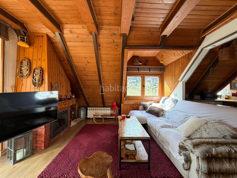 Foto ffb0798b-86cd-4d2b-8e93-4d77706471a1. Dúplex amb xemeneia calefacció a Vielha Vielha e Mijaran