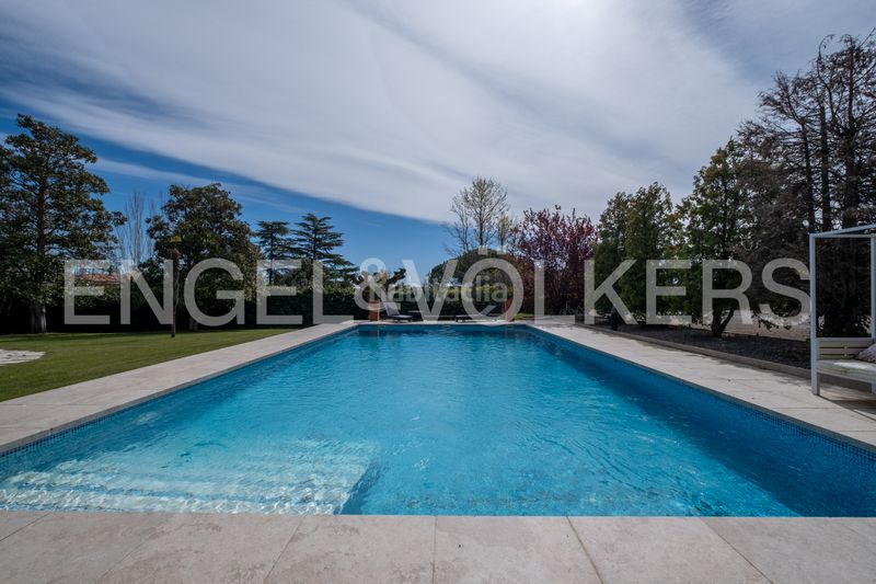 Foto eebff72d-898c-4537-9699-3e192d7ab0fb. Casa amb calefacció piscina a Alpicat