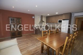 Casa bifamiliare in Carrer major 57