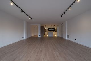 Etagenwohnung in Avinguda de Madrid 3