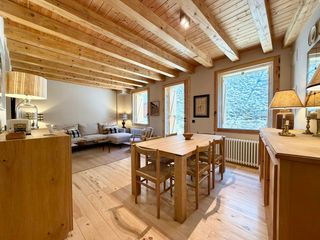 Casa aparellada  Carrèr deth saut. Casa rural en venta en es bòrdes