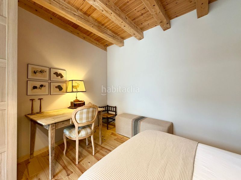 Foto a6f35a2e-328b-40f9-9086-2c1a0f02a126. Casa aparellada a Bòrdes (Es)
