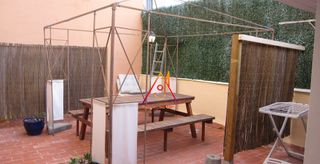 Piso  Avinguda ignasi wallis. Estupendo piso con amplia terraza en el centro de la ciudad de i