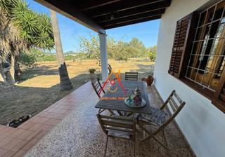 Lloguer Masia  Carrer río de la plata. Estupenda casa de campo con gran parcela en las inmediaciones de