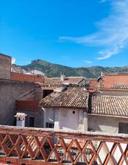 Masia  Carrer santa anna. Casa de pueblo a reformar en castell de castells