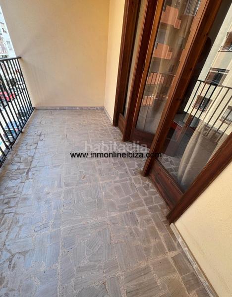Foto 58ad3690-5653-47d2-8937-1055620af3d0. Alquiler piso estupendo apartamento en el centro de la ciudad en Ibiza