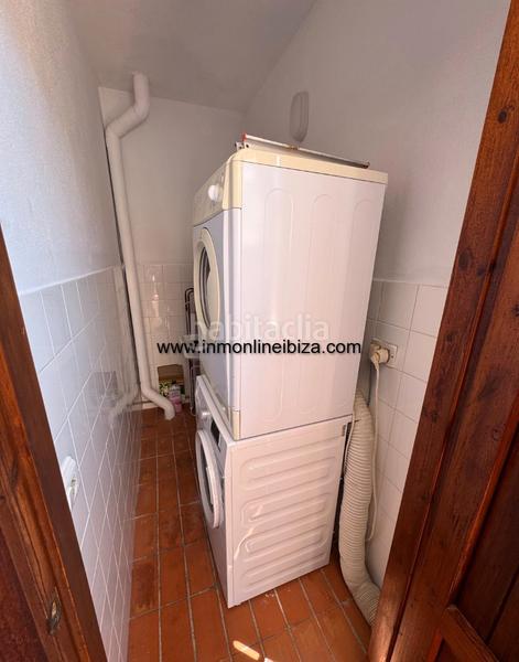 Foto 2702a2ab-1143-4f15-bd13-f5c432095e91. Location appartement dans S´Eixample-Can Misses Ibiza