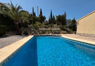 Xalet  Carrer de la rosa. Estupendo chal con piscina privada en denia