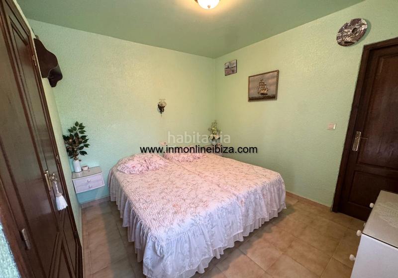 Foto 3d12673a-7c8a-4f38-aee7-15c67ce93c1b. Chalet estupendo chalé con piscina privada en denia en Dénia