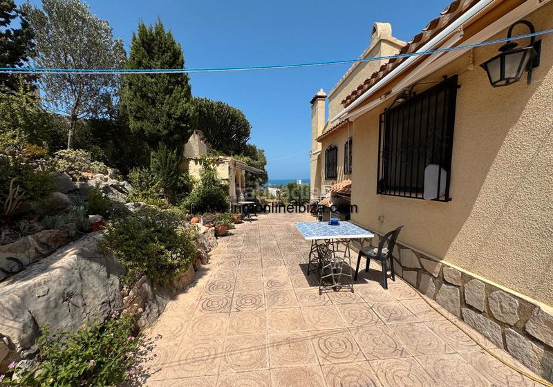 Foto c050e0bc-24b4-4c0f-814c-52f04720541a. Chalet estupendo chalé con piscina privada en denia en Dénia