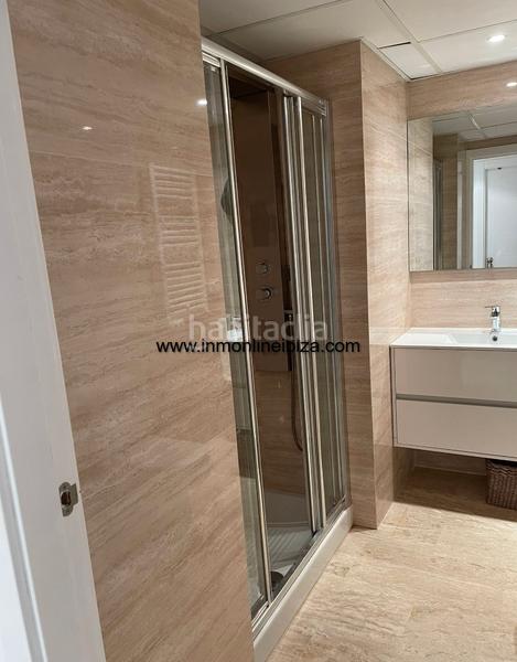 Foto 1fa2d068-d1a3-4fd9-8d68-883b32779032. Affitto piano terra con parcheggio piscina in Roca Llisa Santa Eulària