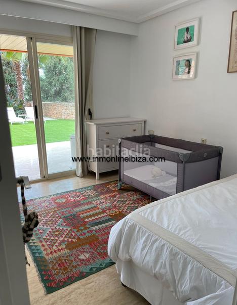 Foto f5e2ffaf-7be2-4dd1-9ffb-9221485894e5. Affitto piano terra con parcheggio piscina in Roca Llisa Santa Eulària