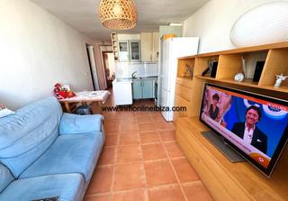 Apartament  Avinguda pere matutes noguera. Estupendo apartamento en es viv. ibiza ciudad