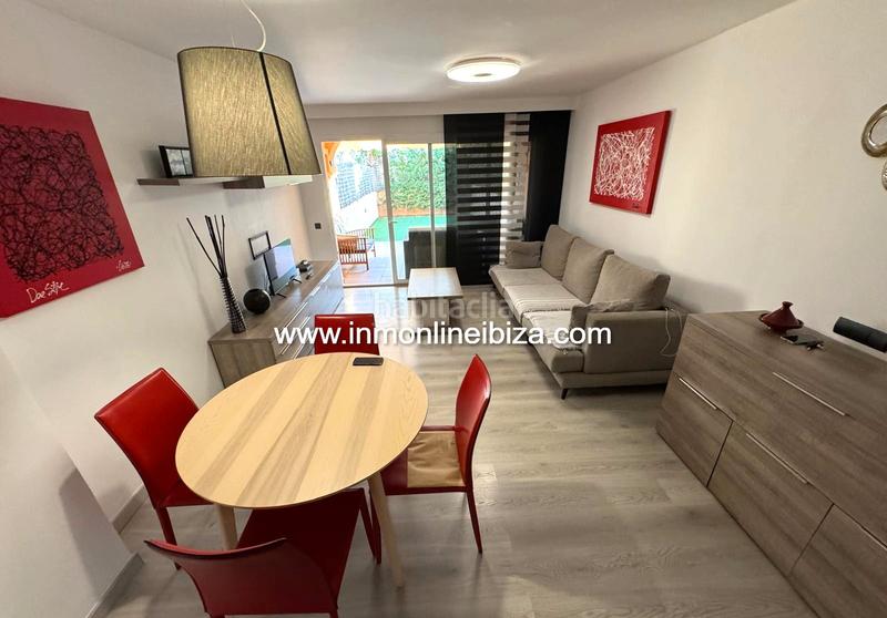 Foto 1b668cae-8f4b-4f24-89cb-0e4549beacca. Lloguer casa adossada amb aparcament a S´Eixample-Can Misses Ibiza