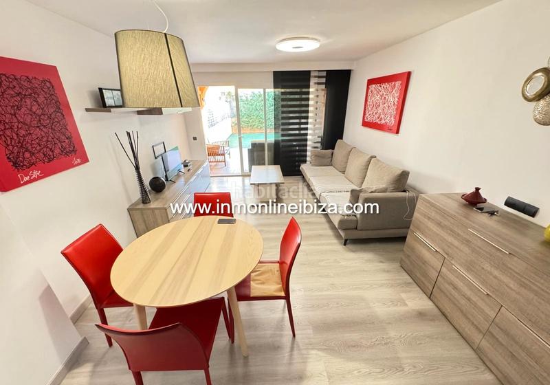 Foto fefa25c0-32fb-4126-9a8a-72773f355b6b. Lloguer casa adossada amb aparcament a S´Eixample-Can Misses Ibiza