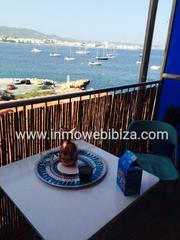 Apartament  Passeig de la mar. Apartamento en primera lnea de playa en san antonio