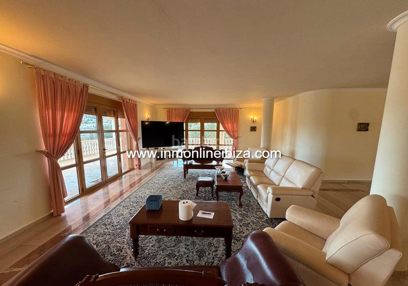 Foto 908628ae-4d68-4b7a-a5b7-d4b470e4e72f. Rent chalet with pool in Santa Eulària des riu Santa Eulària