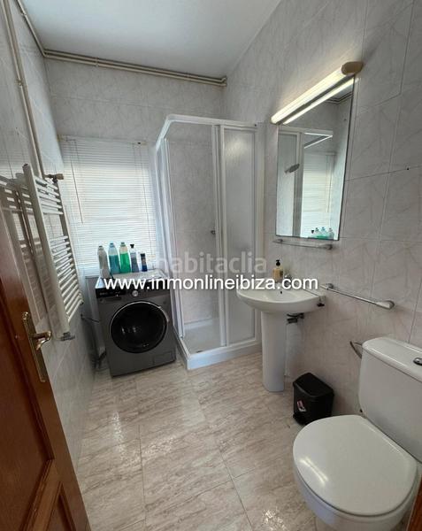 Foto dc17df09-9ae6-4cd6-b3ba-a0ad8075fa70. Alquiler apartamento estupendo apartamento en santa eulália en el campo en Santa Eulària