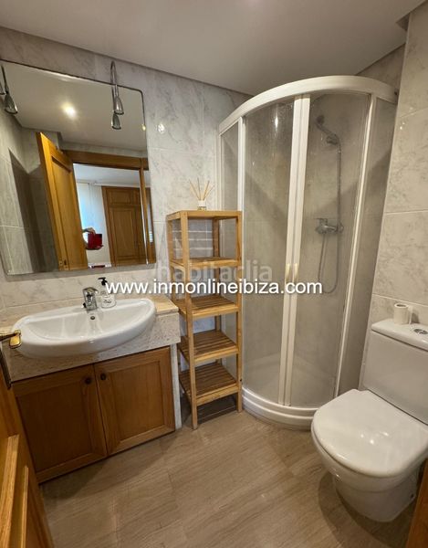 Foto c8d1fe6b-570e-4980-8f02-f8aaf146fbf5. Rent flat with parking pool in S´Eixample-Can Misses Ibiza