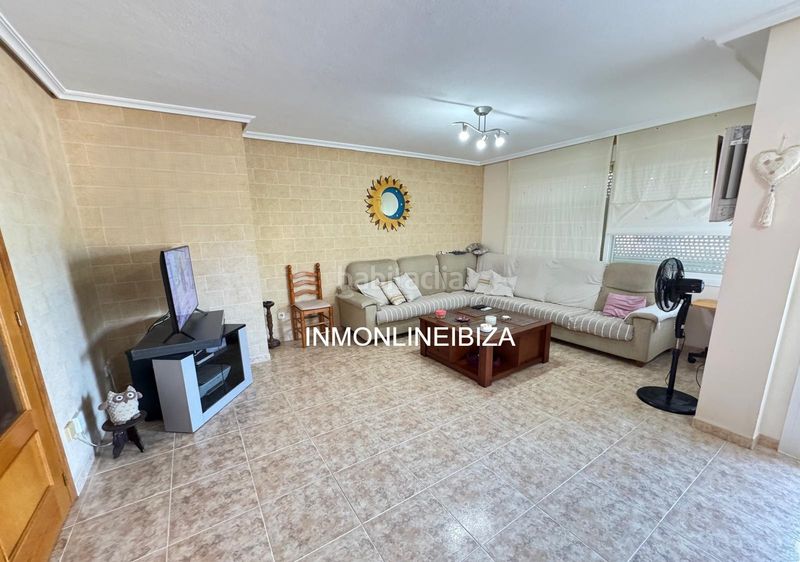 Foto 4b2593f5-da45-4ef4-8332-b9cb1044d18b. Pis amb aparcament piscina a S´Eixample-Can Misses Ibiza