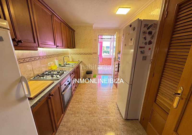 Foto b55f1e77-a408-470d-bcc5-82b989b79fce. Pis amb aparcament piscina a S´Eixample-Can Misses Ibiza