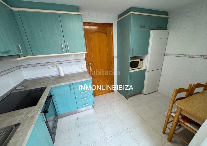 Foto 23fee9d8-4874-43dc-9434-0cc540622edb. Rent flat in Puig des Molins Ibiza