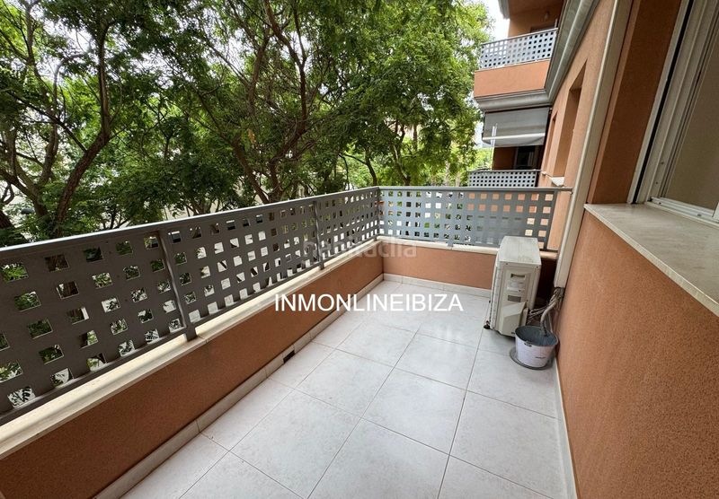 Foto 53a5f6f3-4403-4cd7-9b51-6f2c5b1a8f35. Rent flat in Puig des Molins Ibiza
