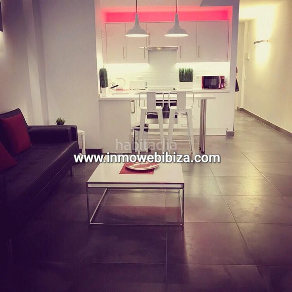 Foto 0b10f8e8-c55a-4c6c-a217-3f2a61fc1b56. Flat in carrer de cervantes 27 in Sant Antoni de Portmany