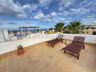 Location Duplex  Carrer biscaia 36. Estupendo apartamento-dúplex con terraza en port des torrent