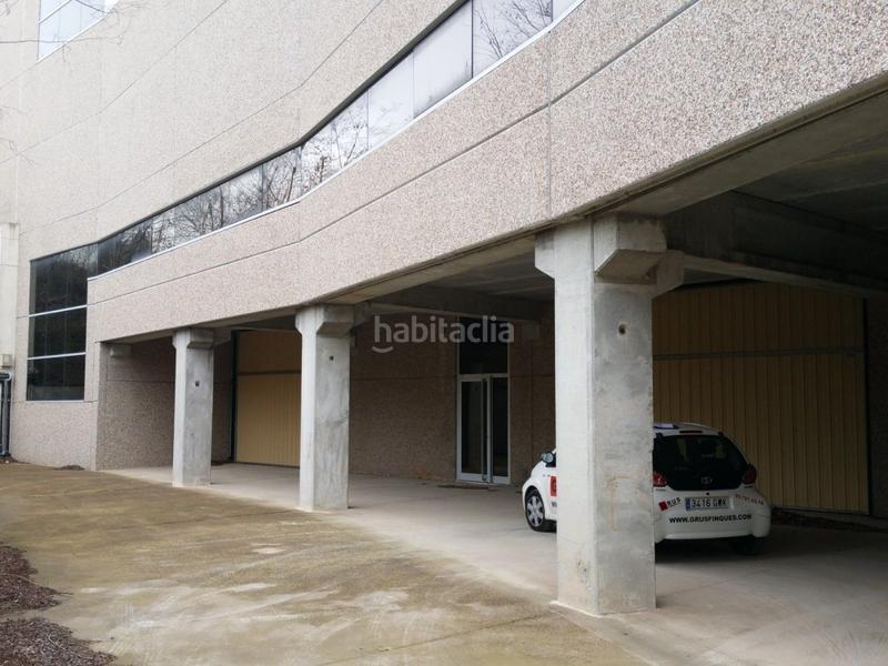 Foto e1958e56-3171-42ab-b772-f93f7f995cab. Affitto capannone industriale in Can Puiggener Sabadell