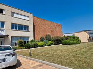 Location Bâtiment à usage industriel à Nord Oest - Can Noguera. Nave en alquiler en la garriga de 4.000 m2