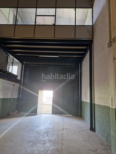 Foto a9f432cb-a258-4830-815e-d58cf57cc1a2. Alquiler nave industrial nave en alquiler en castellar del valles de 450 m2 en Castellar del Vallès