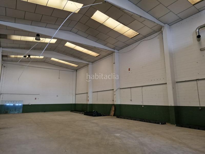 Foto d9cf85f6-c2a8-4374-bbaa-1d3bd514581a. Alquiler nave industrial nave en alquiler en castellar del valles de 450 m2 en Castellar del Vallès